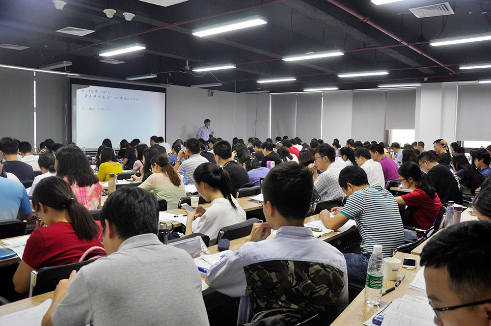【3月26日】英語詞匯班 主講人：張浚鉑